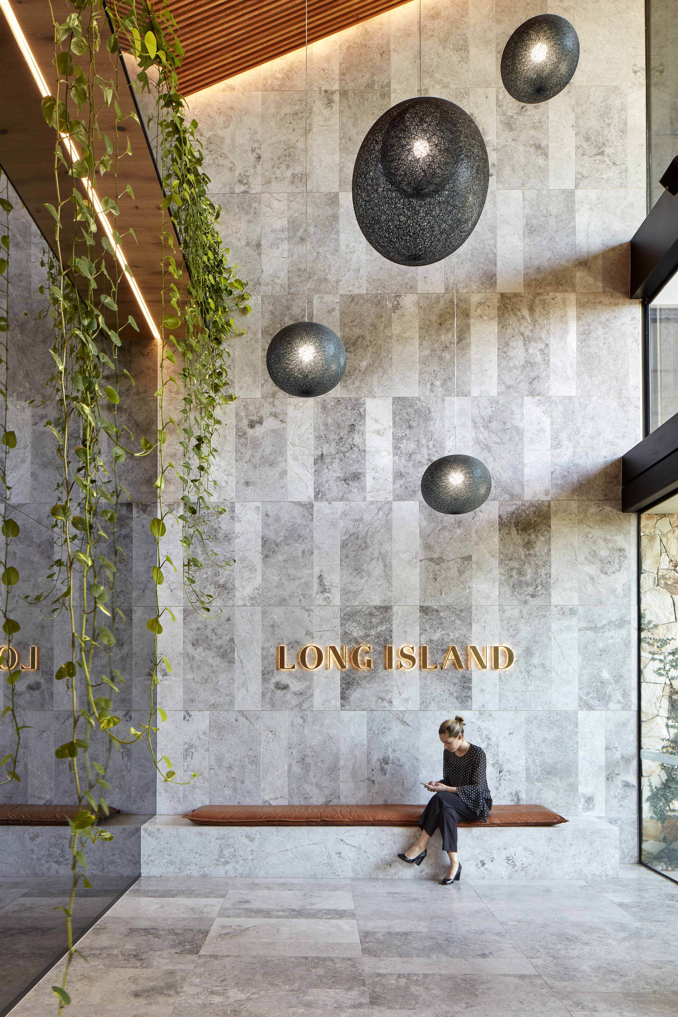 Ligent Building Lucent - Good Design