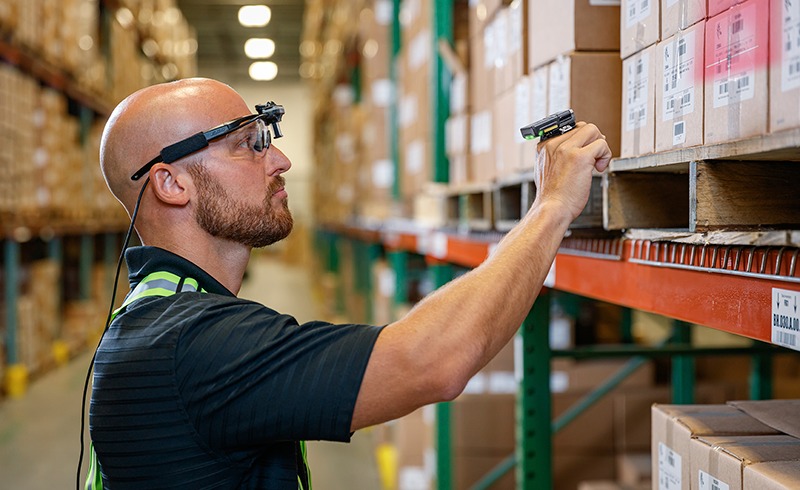 RS5100 Wearable Barcode Scanner - Good Design