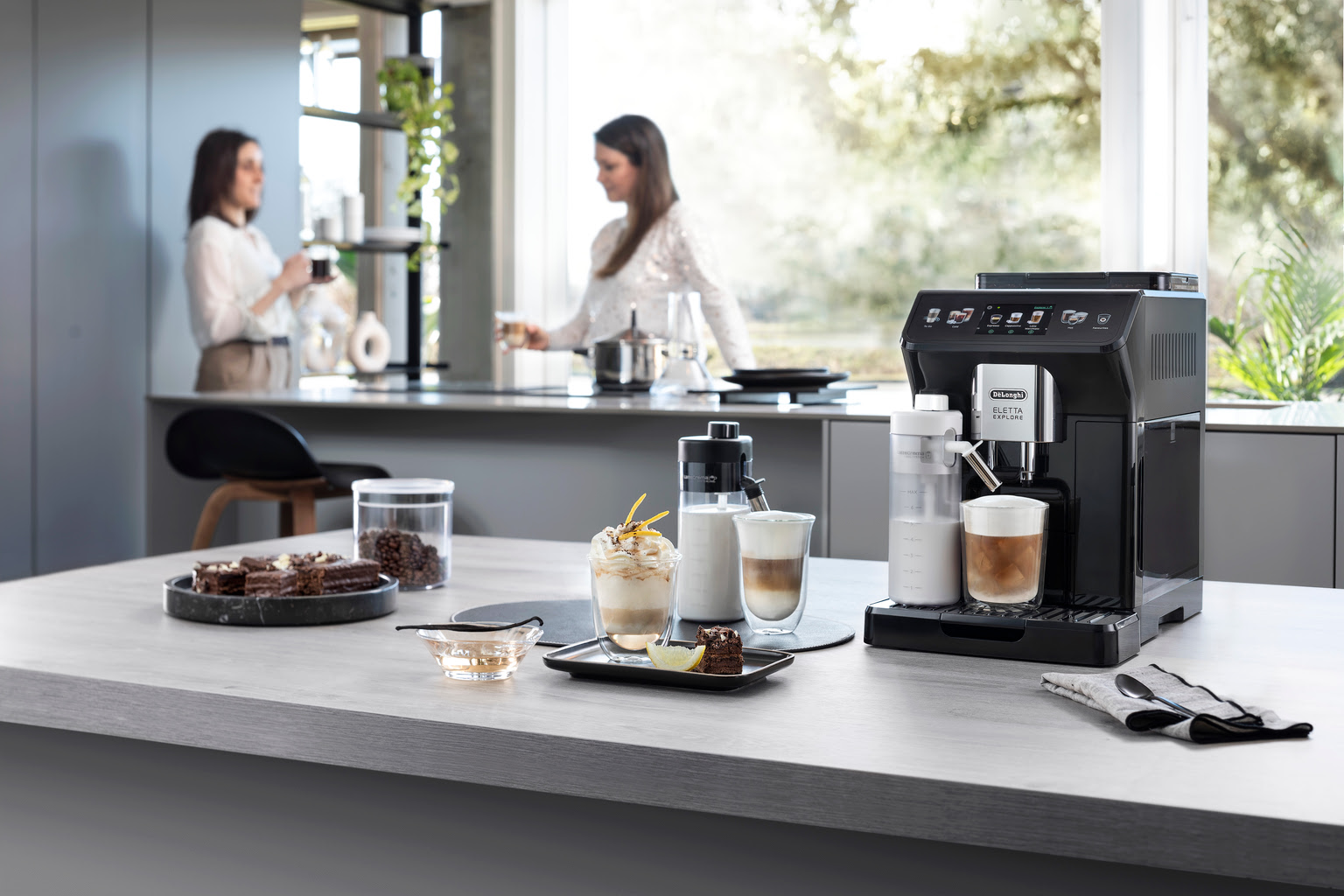 De'Longhi Eletta Explore Fully Automatic Coffee Machine - Good Design